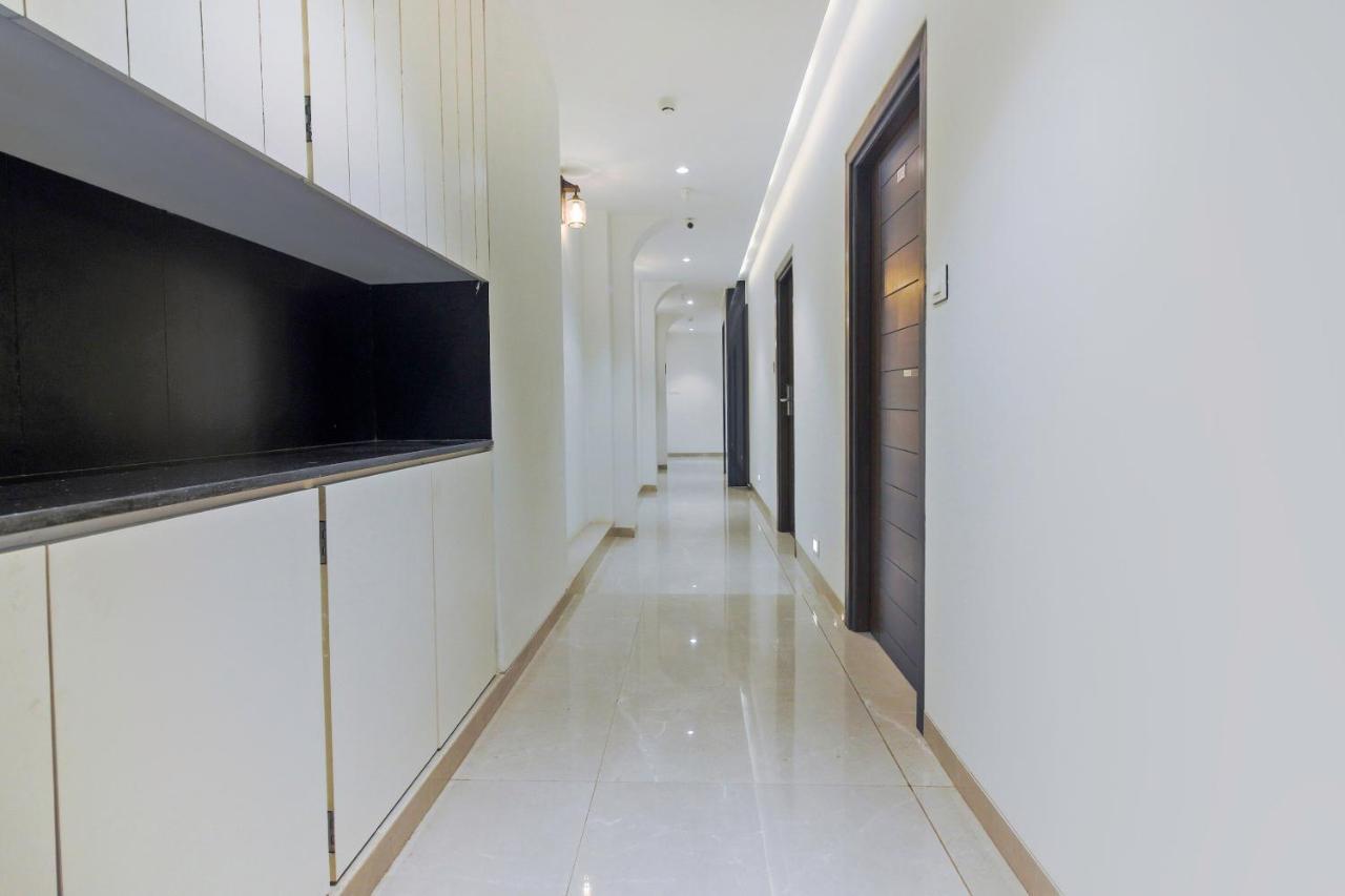 โอโย 75540 โฮเทล ฟลอรา สวีท Hotel มุมไบ ภายนอก รูปภาพ